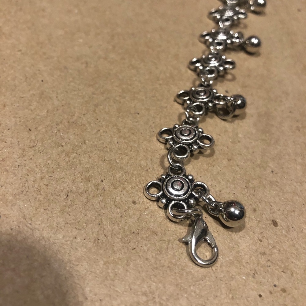 Charm Anklet - Picture 2 of 3
